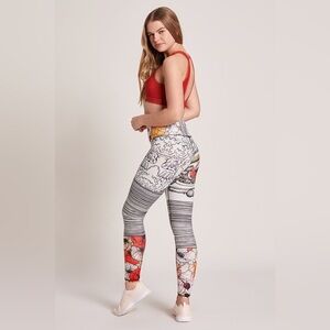 NWOT Niyama Sol Sugar & Spice Legging 🧁